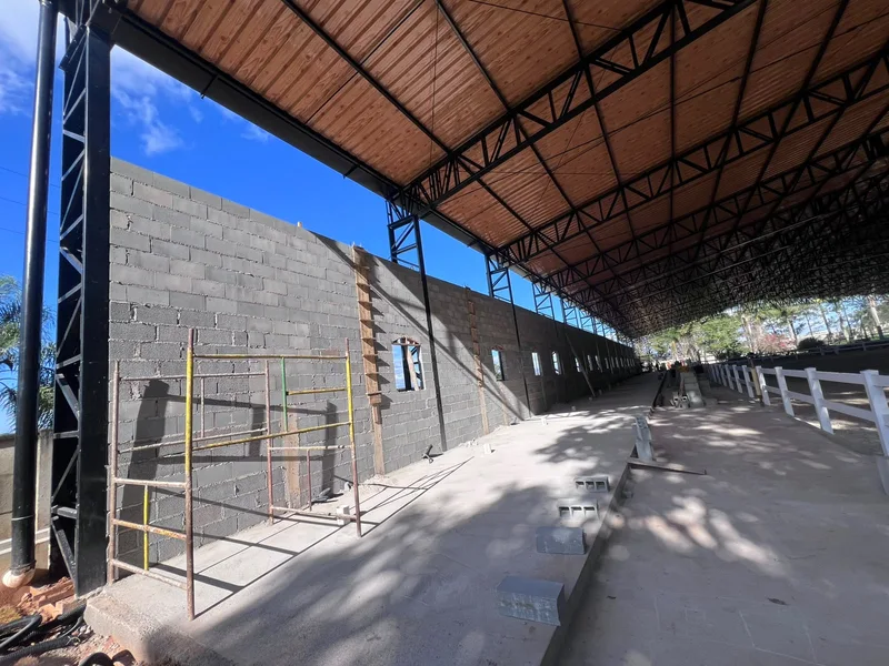 Obra comercial executada pela Gold Construtora